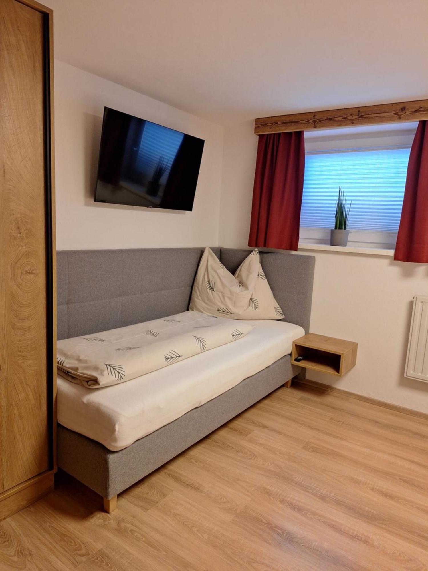 Appartement Fritzl 바그라인 외부 사진